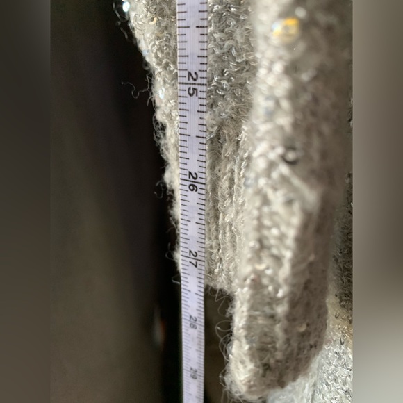 Moda silver sequined sweater wrap - Picture 6 of 10